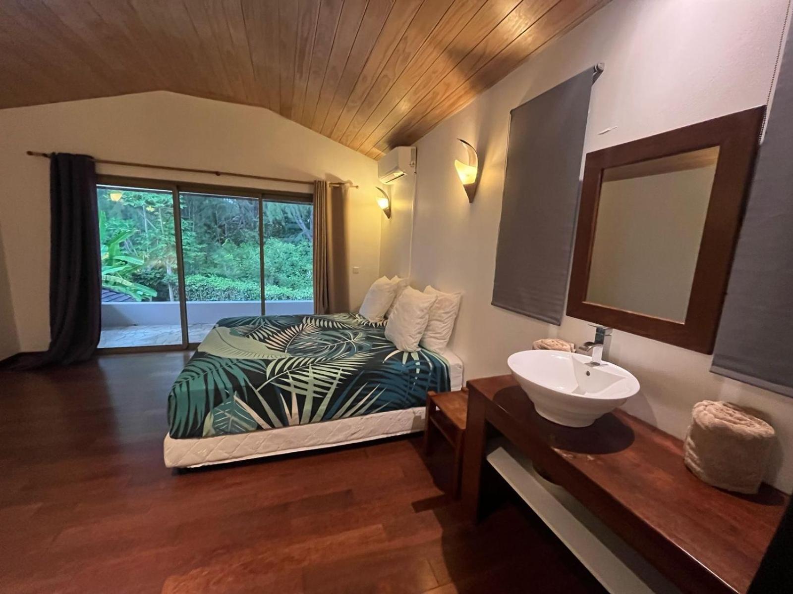 Moorea Temae Villa Walking Dist Beach And Golf Екстериор снимка
